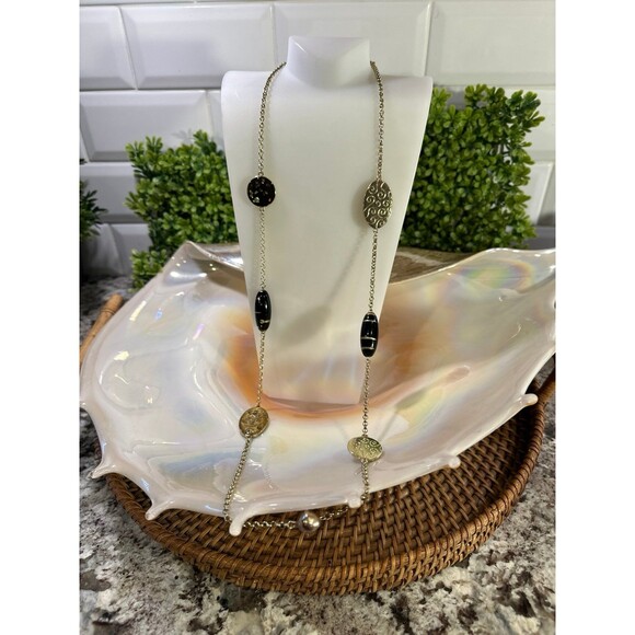 Necklace - Picture 4 of 11